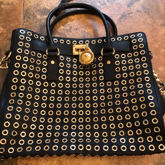 Michael Kors Handbags - Michael Kors Large Hamilton Bag